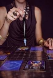 fortune argent futur pendule - ELEMIAH VOYANCE 08.99.96.90.99