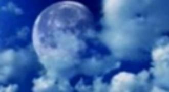 La Lune bleue - Voyance rapide au 08.99.96.90.99